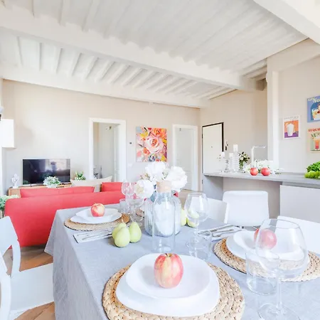 The White Penthouse Lucca