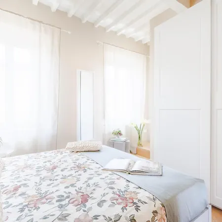 The White Penthouse *
