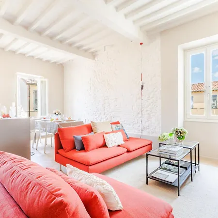 Apartment The White Penthouse *
